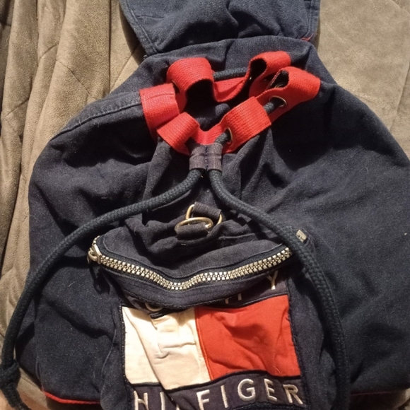 Tommy Hilfiger backpack - Picture 3 of 3